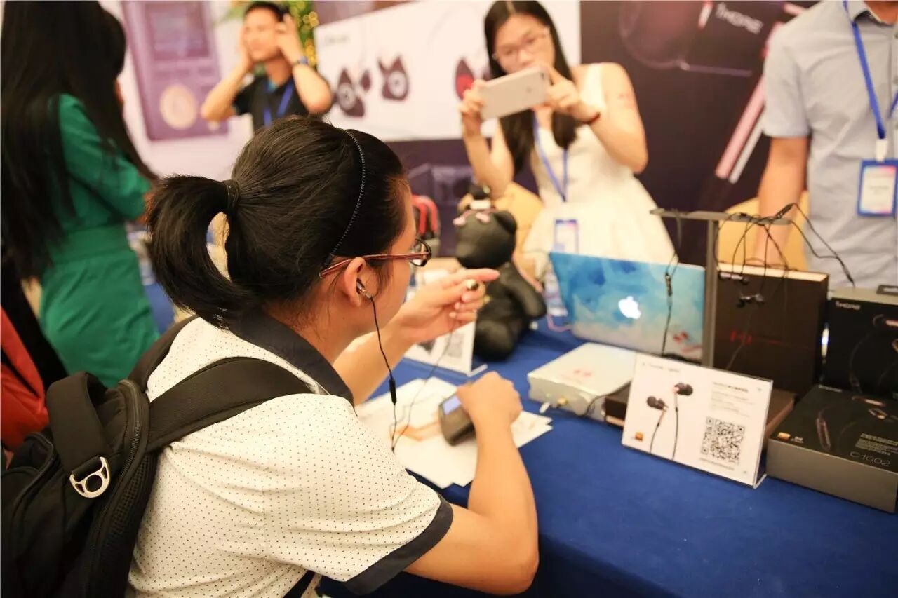 TUOHUA微信公众号文章配图